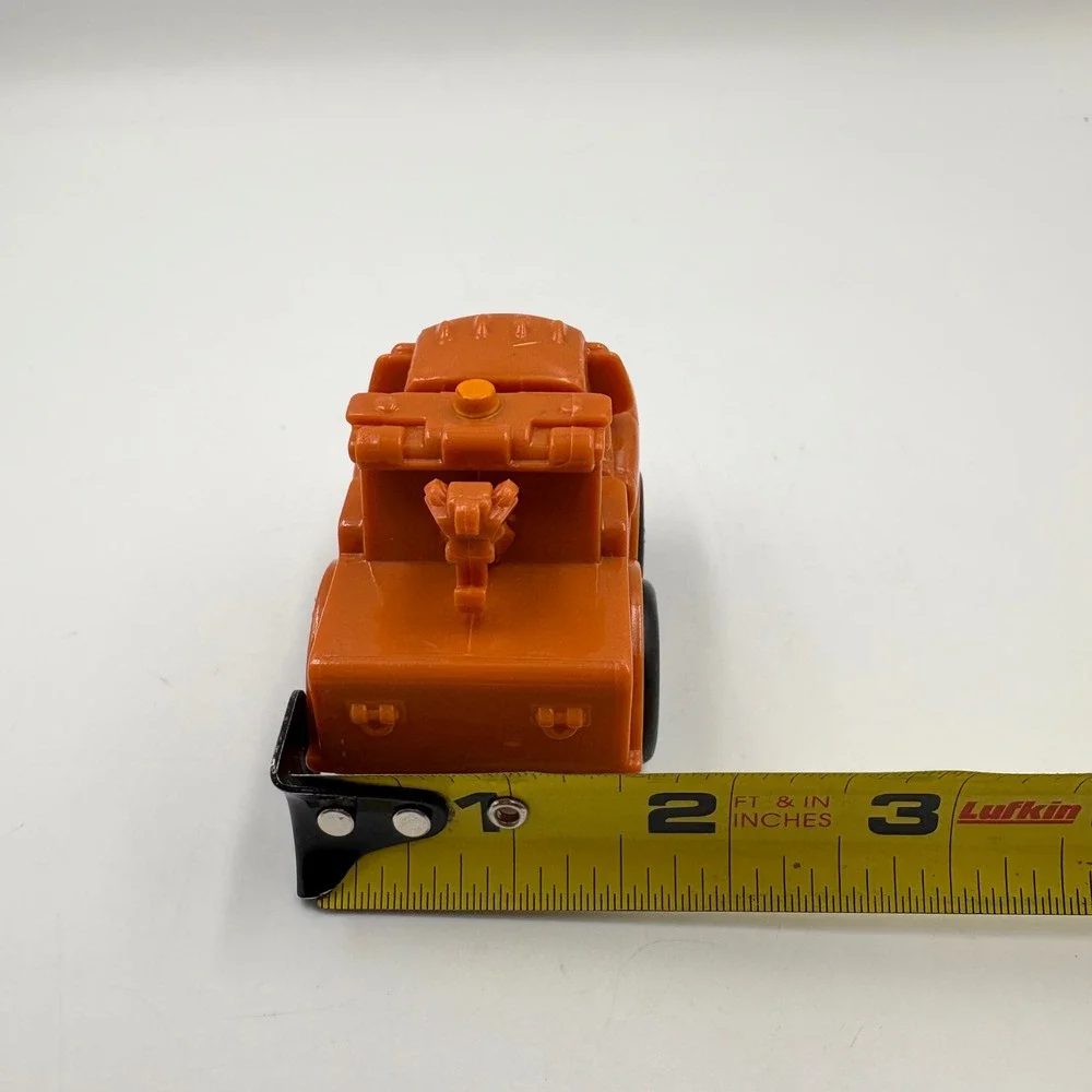 Fisher-Price Disney Pixar Cars Mater Tow Truck‎ Wheelies Toddler Toy 2011 Mattel
